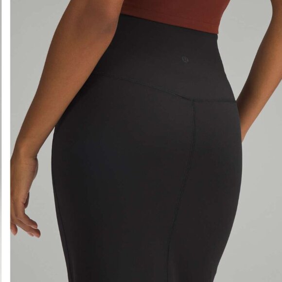 Lululemon Nulu Slim-Fit High-Rise Skirt Black Size 4 - Picture 3 of 7